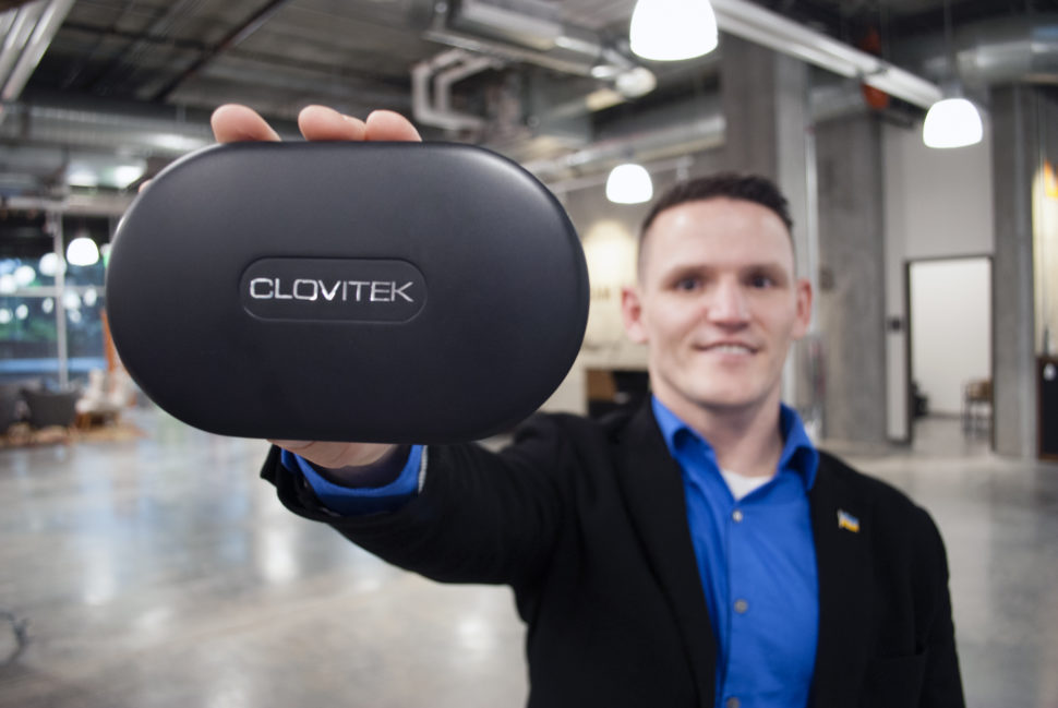 Clovitech Wi-Fi transmitter